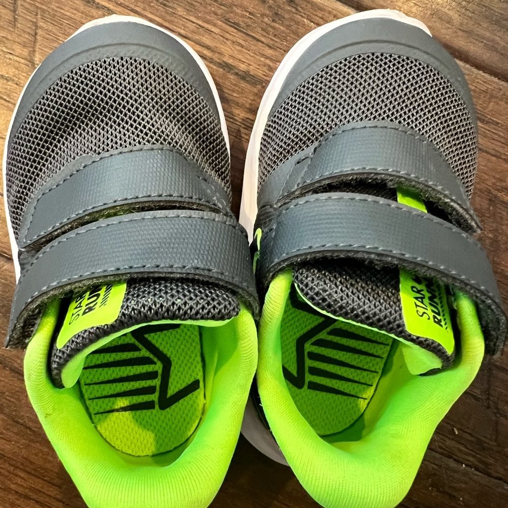 Nike Star Runner 2